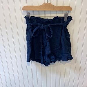 Navy Blue Shorts that tie in the front 💙